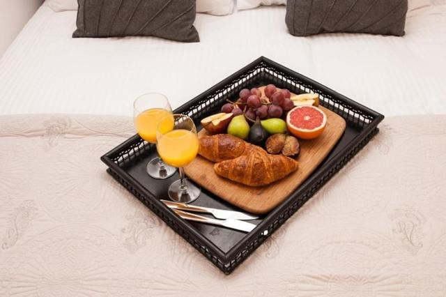 Short Stay Group Gracia Serviced Apartments Barcelona Habitación foto