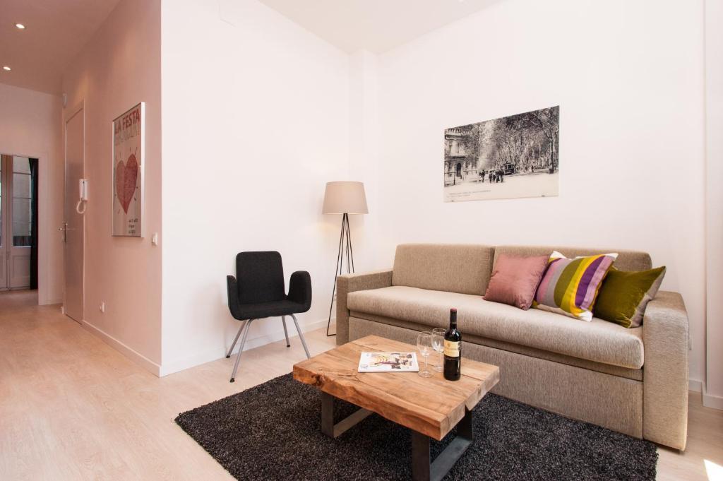 Short Stay Group Gracia Serviced Apartments Barcelona Habitación foto