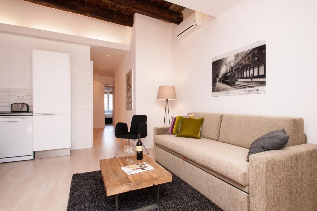 Short Stay Group Gracia Serviced Apartments Barcelona Habitación foto